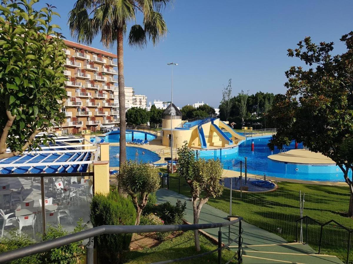 Minerva Estudio Suite La Biznaga , Beach And Pool בנאלמדנה מראה חיצוני תמונה