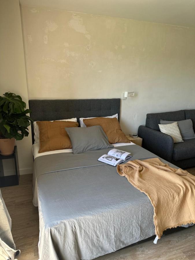 Minerva Estudio Suite La Biznaga , Beach And Pool בנאלמדנה מראה חיצוני תמונה